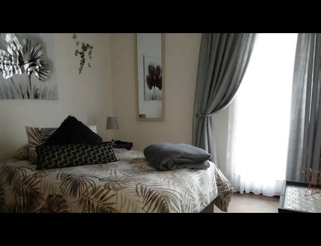 3 BEDROOM HOUSE FOR SALE IN SECUNDA CENTRAL